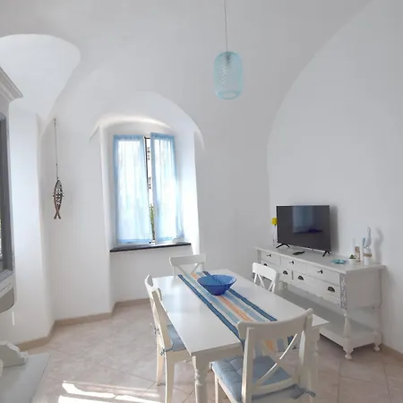 Apartament Casa Mare Pici - Spiagge A 200mt - Garage Imperia